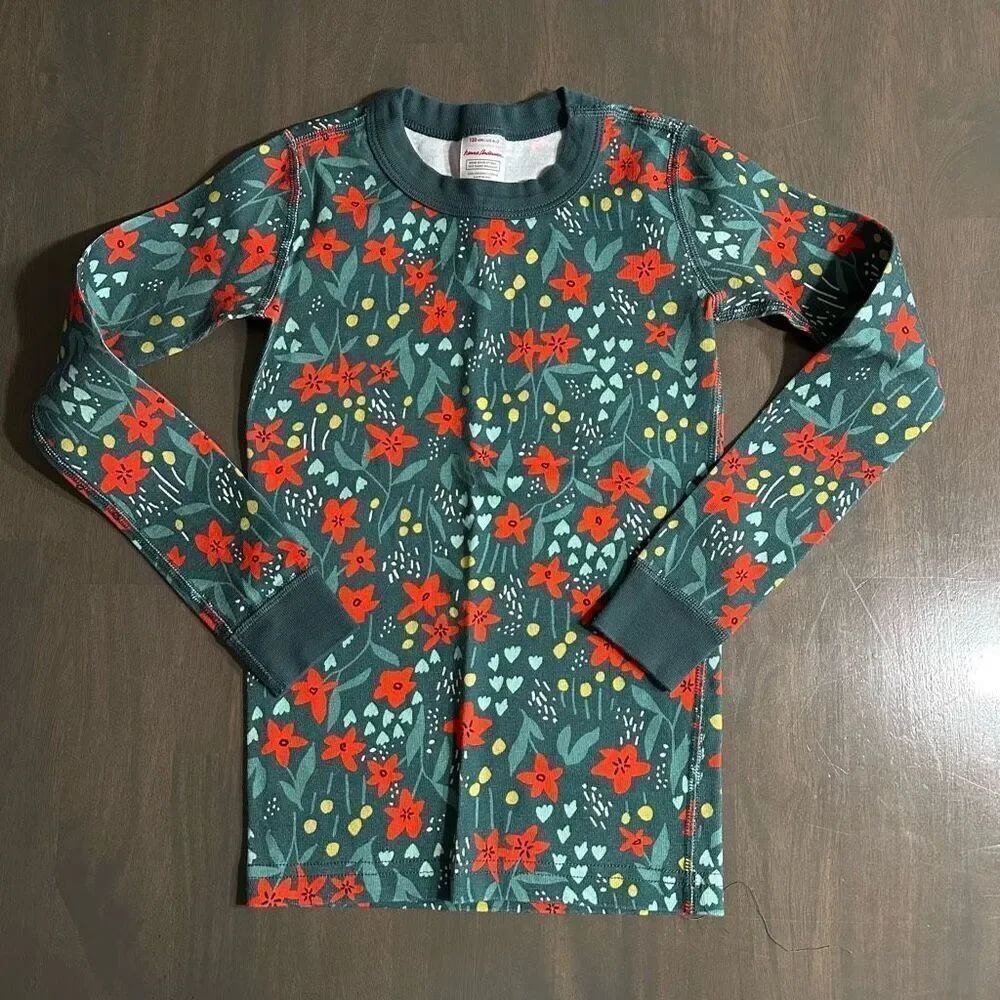 Hanna Andersson size 6-7 Poinsettia Patch Long John Pajama TOP ONLY
